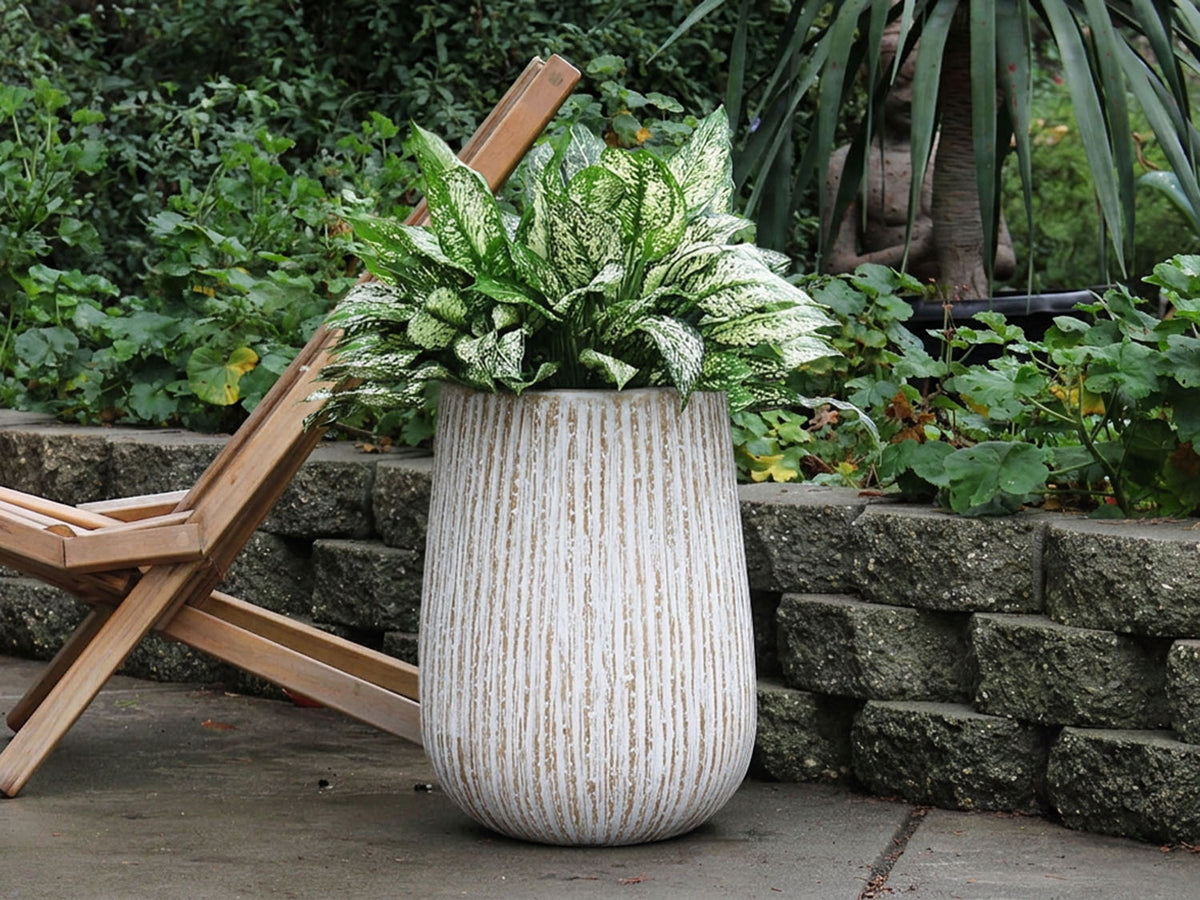 BARK TEXTURE PLANTER
