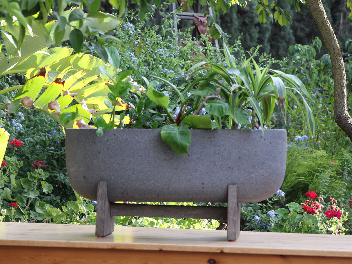 VENITIAN OVAL PLANTER With ACACIA WOOD STAND