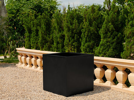 Cube Planter 12.0"- 23.5" By Plantatorem