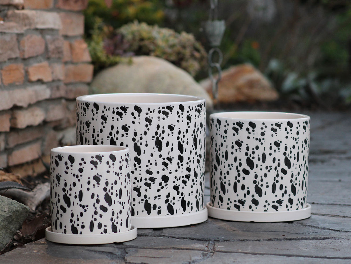 Cylinder Floral Stamped Planter By Plantatorem