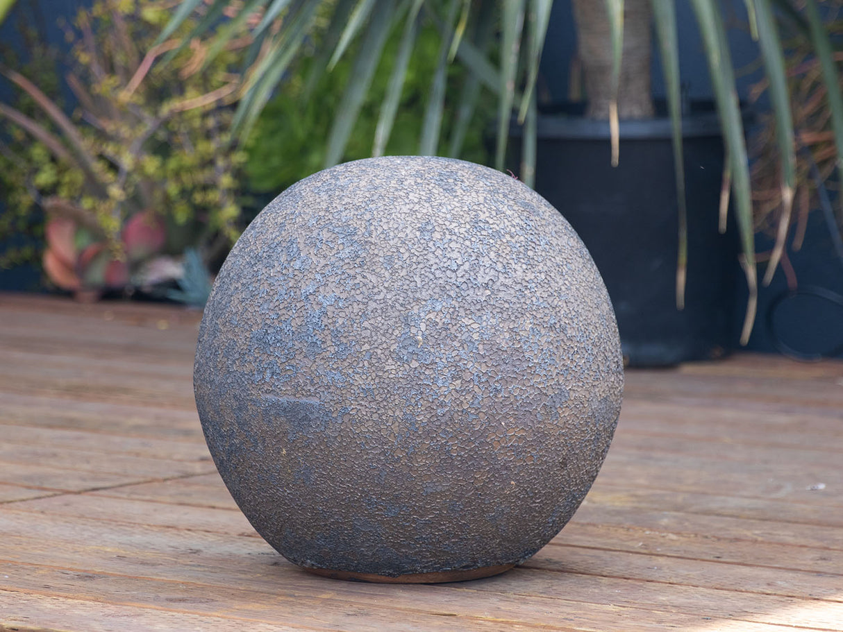 Outdoor Decorative Sphere Vintage 19.5" By Plantatorem
