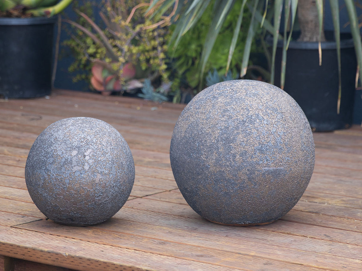 Outdoor Decorative Sphere-Silver Rock By Plantatorem