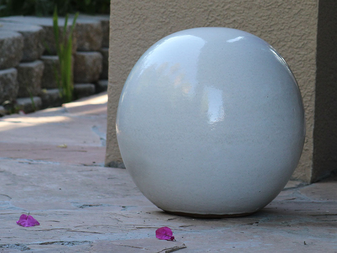 Outdoor Decorative Sphere Glazed 19.5" By Plantatorem