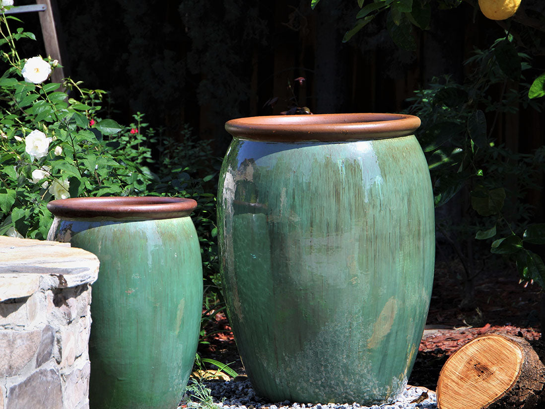 Roll Rim Urn Planter - Set of 2 By Plantatorem