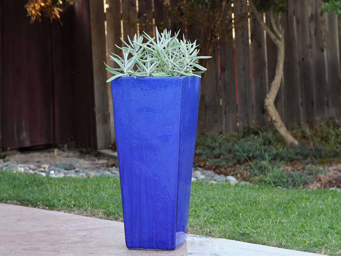 Medium Square Pot By Plantatorem