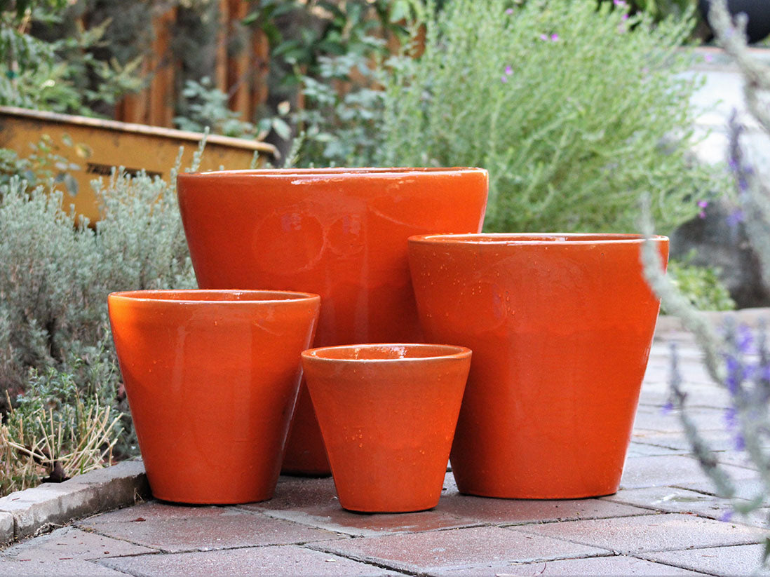 Tapered Cylindrical Planter - Set of 4 By Plantatorem