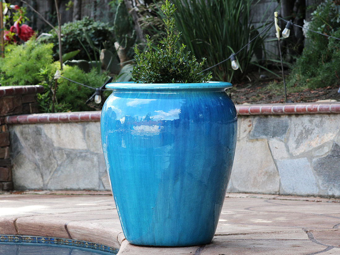 Urn Smooth Finished - Set of 2 By Plantatorem