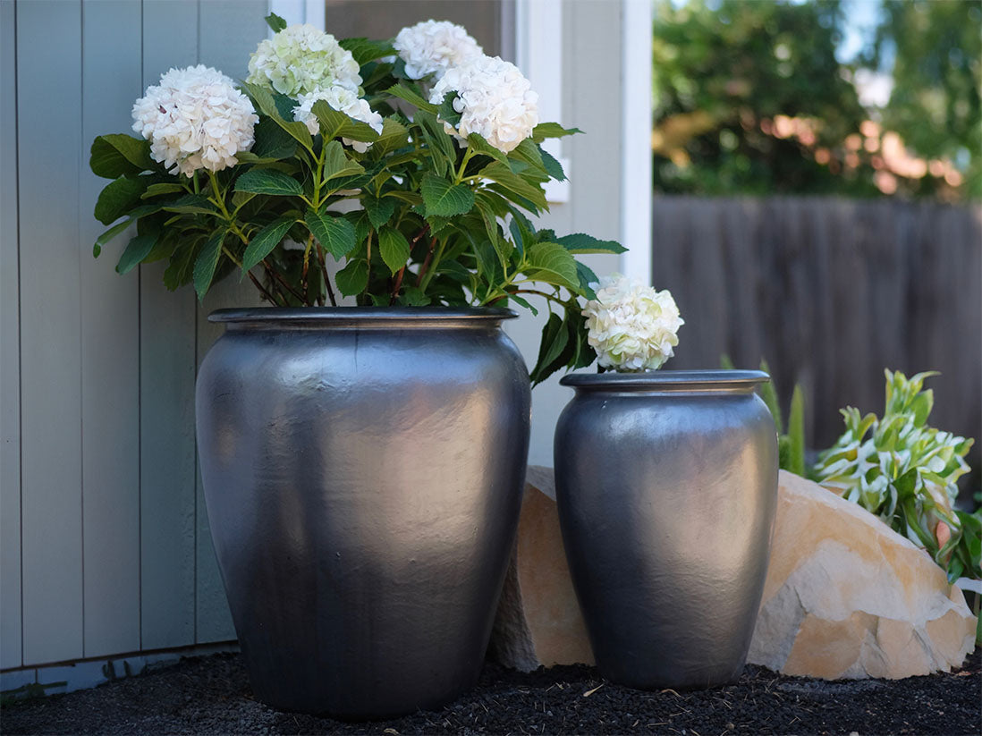 Urn Smooth Finished - Set of 2 By Plantatorem