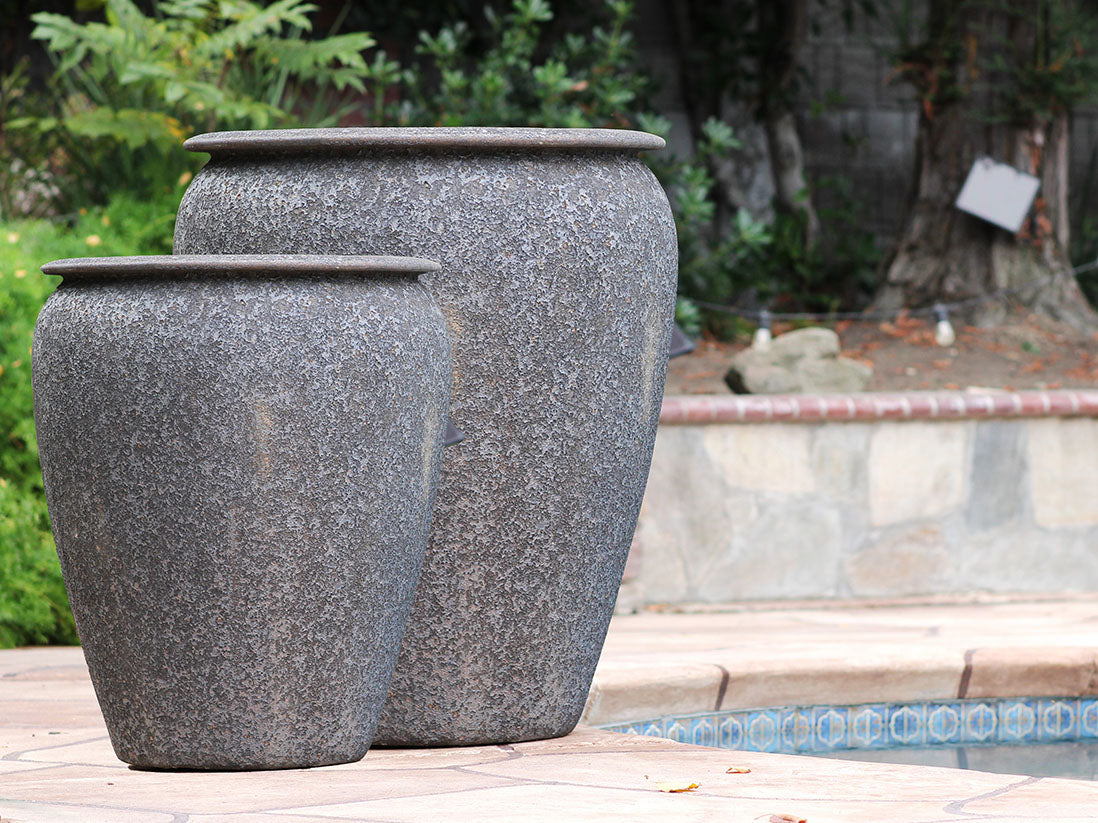 Urn Smooth Finished - Set of 2 By Plantatorem