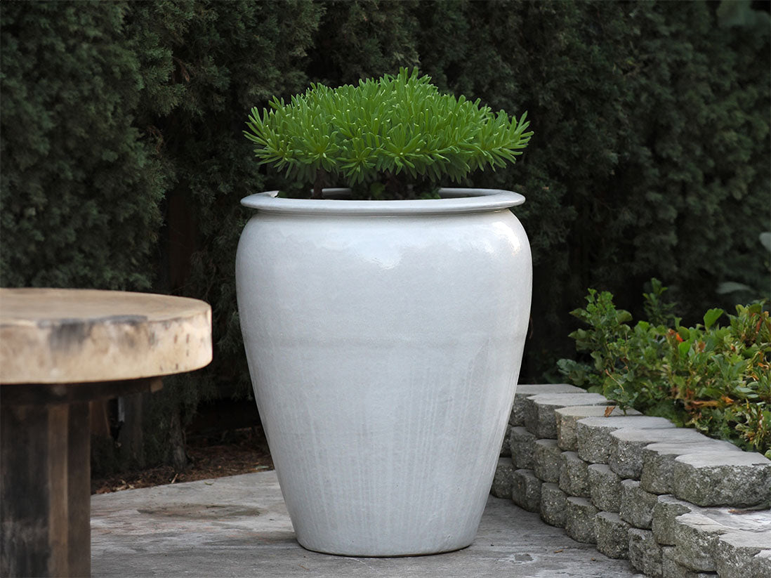 Urn Smooth Finish - Extra Large By Plantatorem