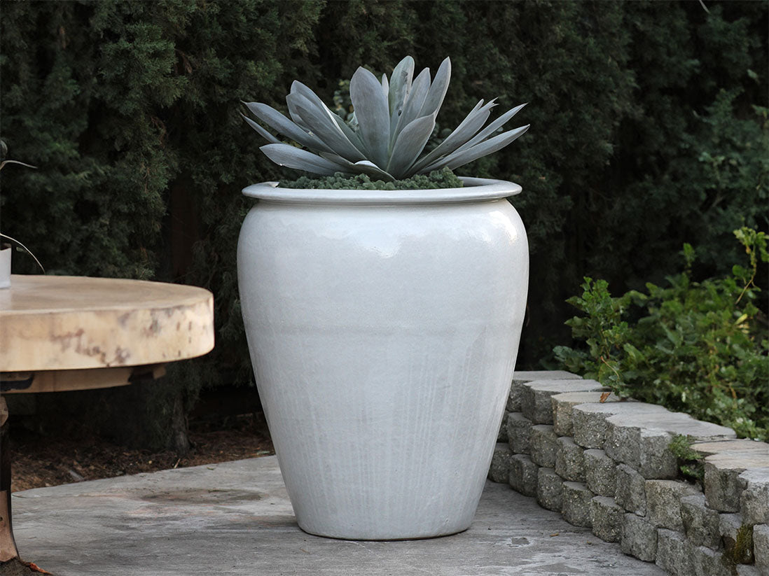 Urn Smooth Finish - Extra Large By Plantatorem