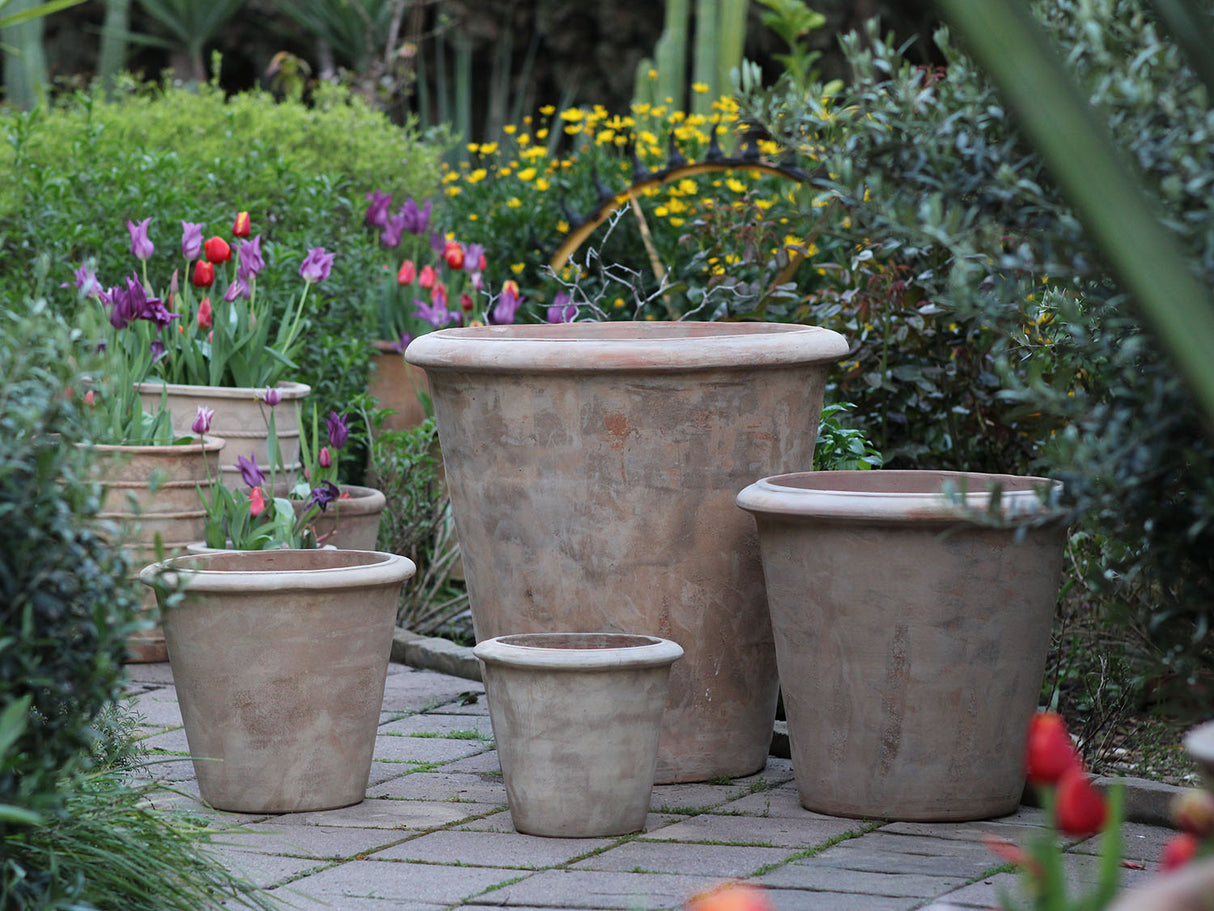 TAPERED AMPHORA PLANTER