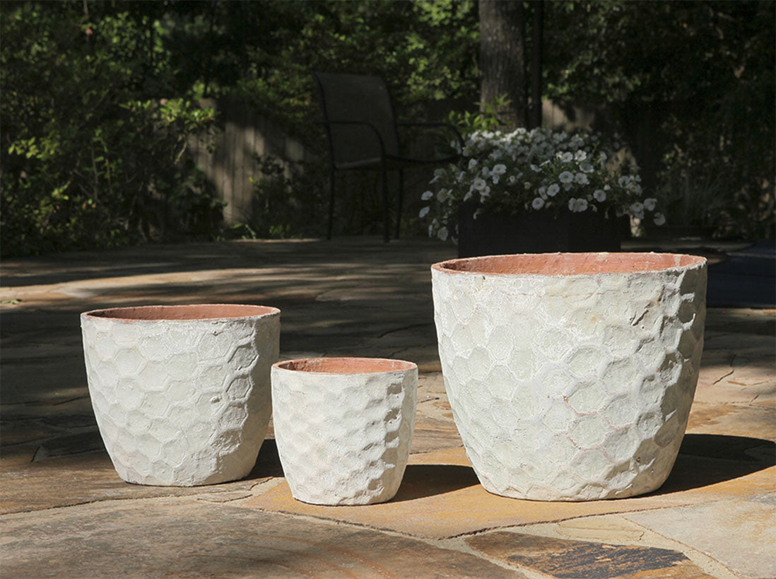 Egg Hexagon Hand Thrown- Set of 3 By Plantatorem