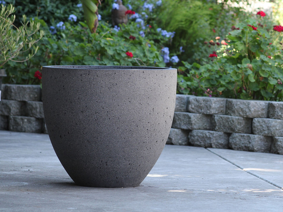MAJESTY PALM PLANTER