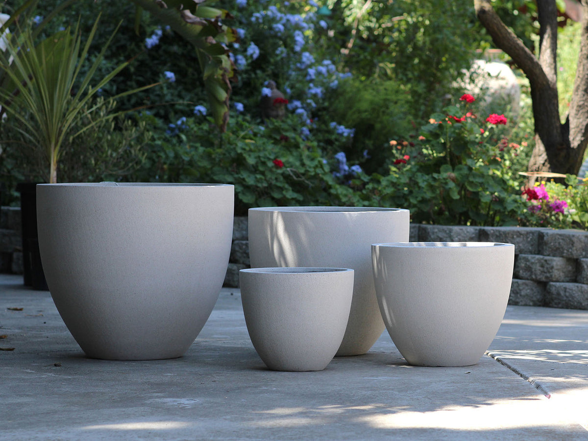 MAJESTY PALM PLANTER
