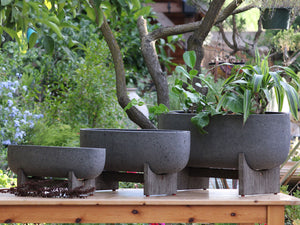 VENETIAN OVAL PLANTER With ACACIA WOOD STAND