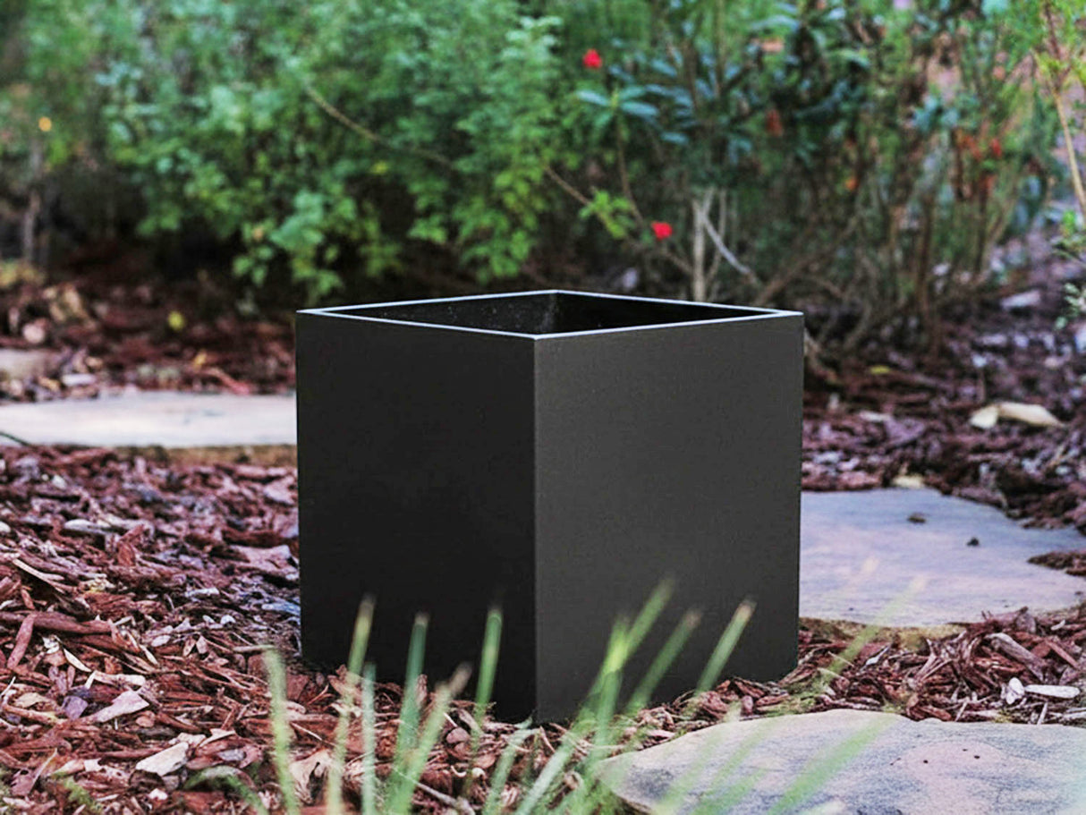 Cube Planter 12.0" - 27.5" By Plantatorem