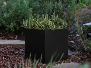 Cube Planter 12.0" - 35.5" By Plantatorem