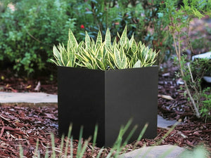 Cube Planter 12.0" - 27.5" By Plantatorem