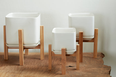 Mid Modern Medium Stand