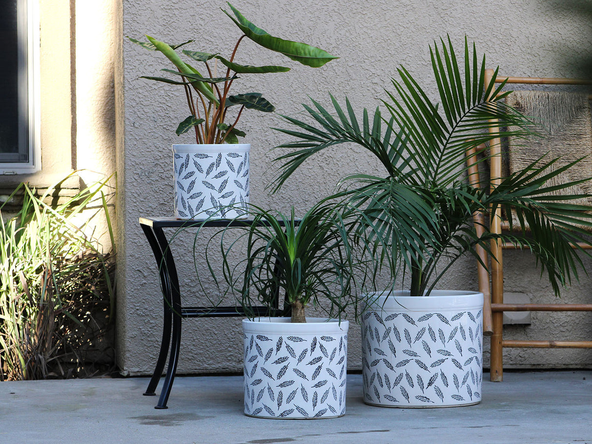 Crock Jar Planter By Plantatorem
