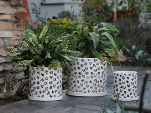 Cylinder Floral Stamped Planter By Plantatorem