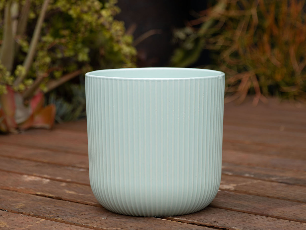 Fluted Cylinder Planter (No Saucer)