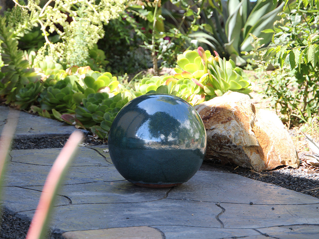 Outdoor Decorative Sphere Glazed 16" By Plantatorem