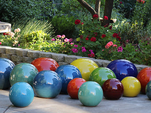 Outdoor Decorative Sphere Glazed 16" By Plantatorem