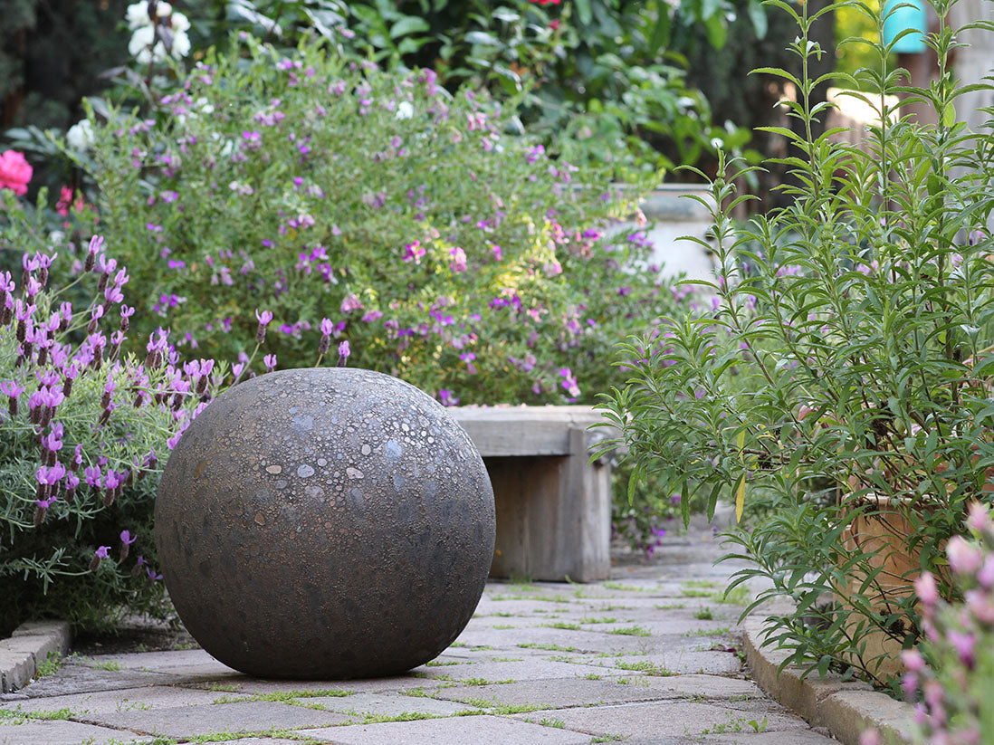 Outdoor Decorative Sphere Vintage 19.5" By Plantatorem