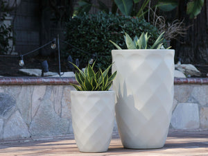 Tall Diamond Planter - Set of 2 By Plantatorem
