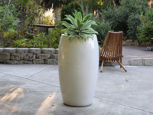 Drum Shaped Planter By Plantatorem