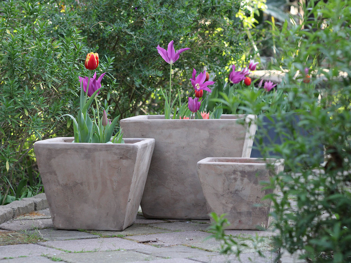 CUBE PLANTER