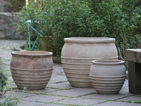 RIBBED ROUND PLANTER